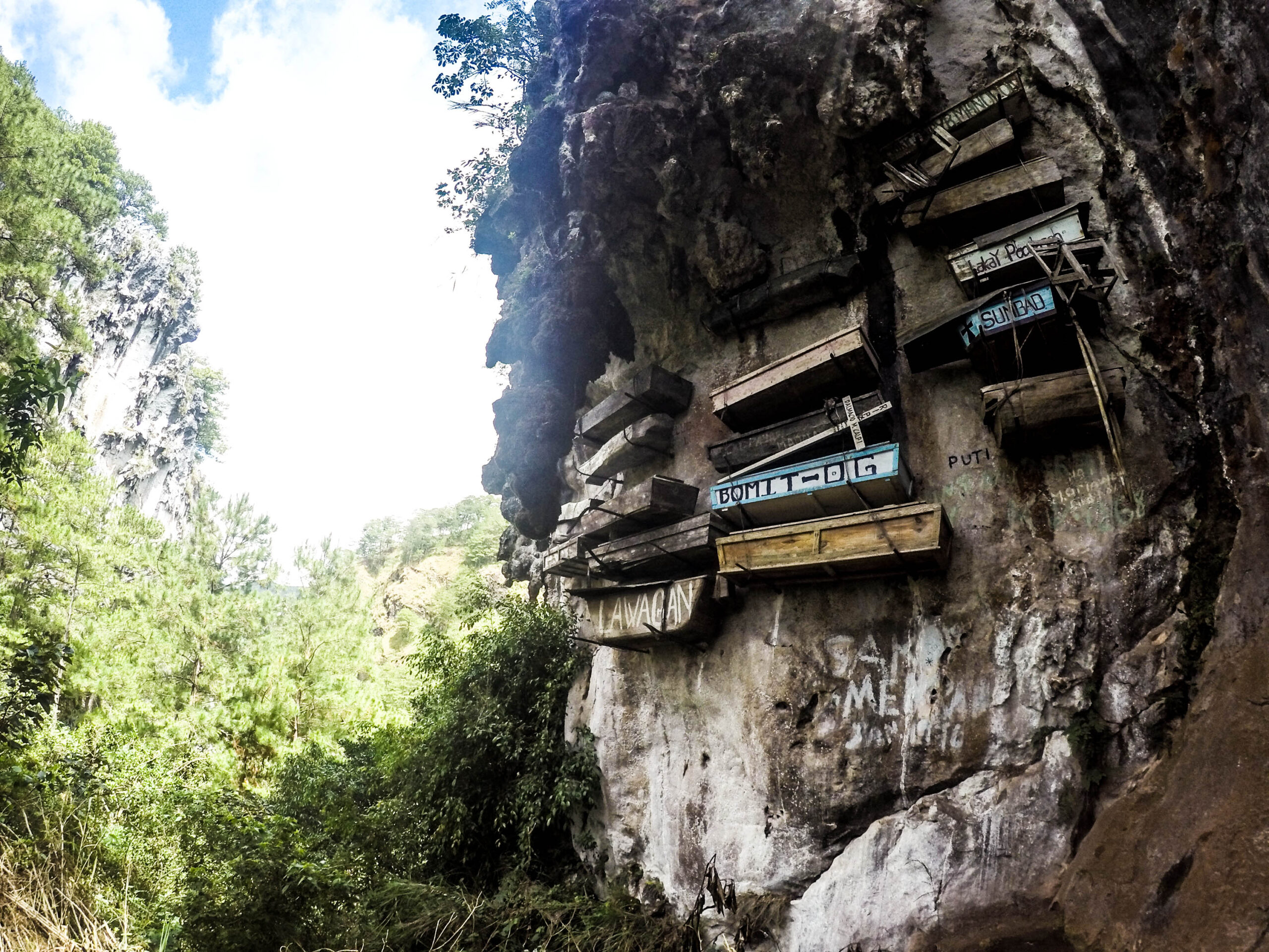 Travel Guide: A Tranquil and Mysterious Town in the Mountain Province (Sagada, Philippines)